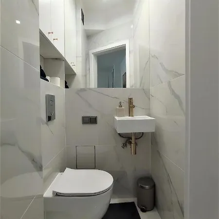 Chmielna 73c By Homeprime Warszawa