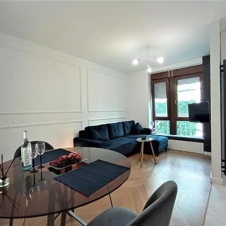 Chmielna 73c By Homeprime Apartment Warsaw